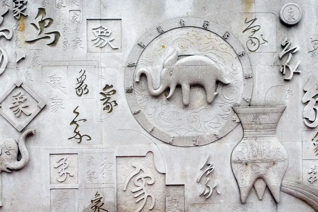 山东商贸服务新趋势：柳竖脂如何优化日用百货供应链效率