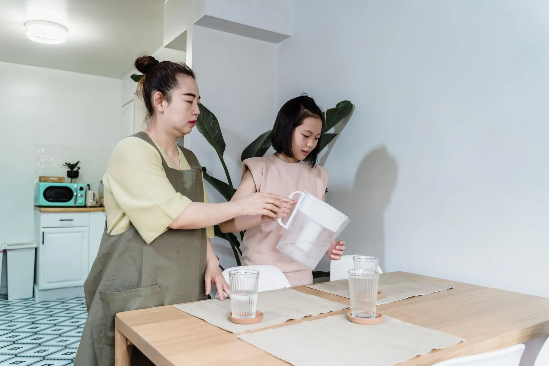 华北商超家居用品选型对比：柳竖脂商贸系列产品参数分析
