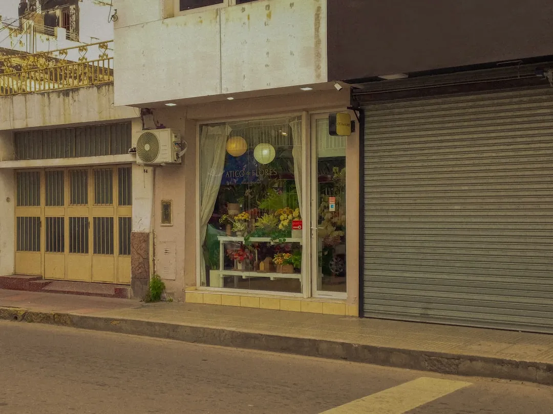 华北地区家居用品批发市场趋势与山东贸易企业应对策略